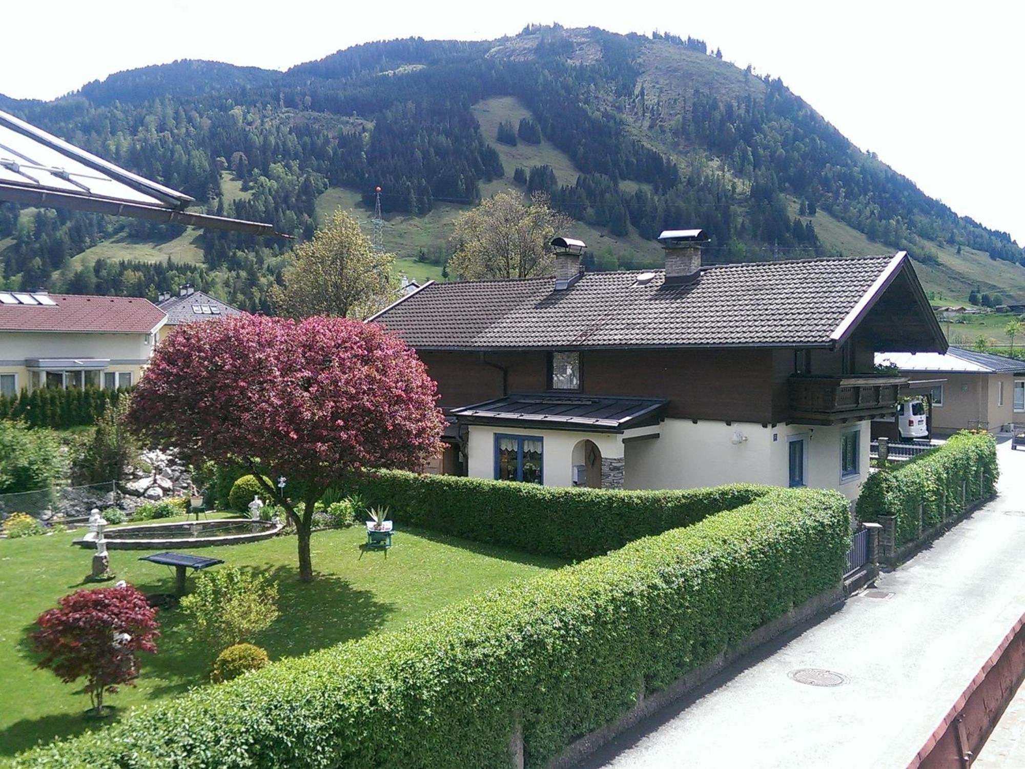 フッシュ・アン・デア・グロースグロックナーシュトラーセ Detached Chalet Close To The Ski Areaヴィラ エクステリア 写真